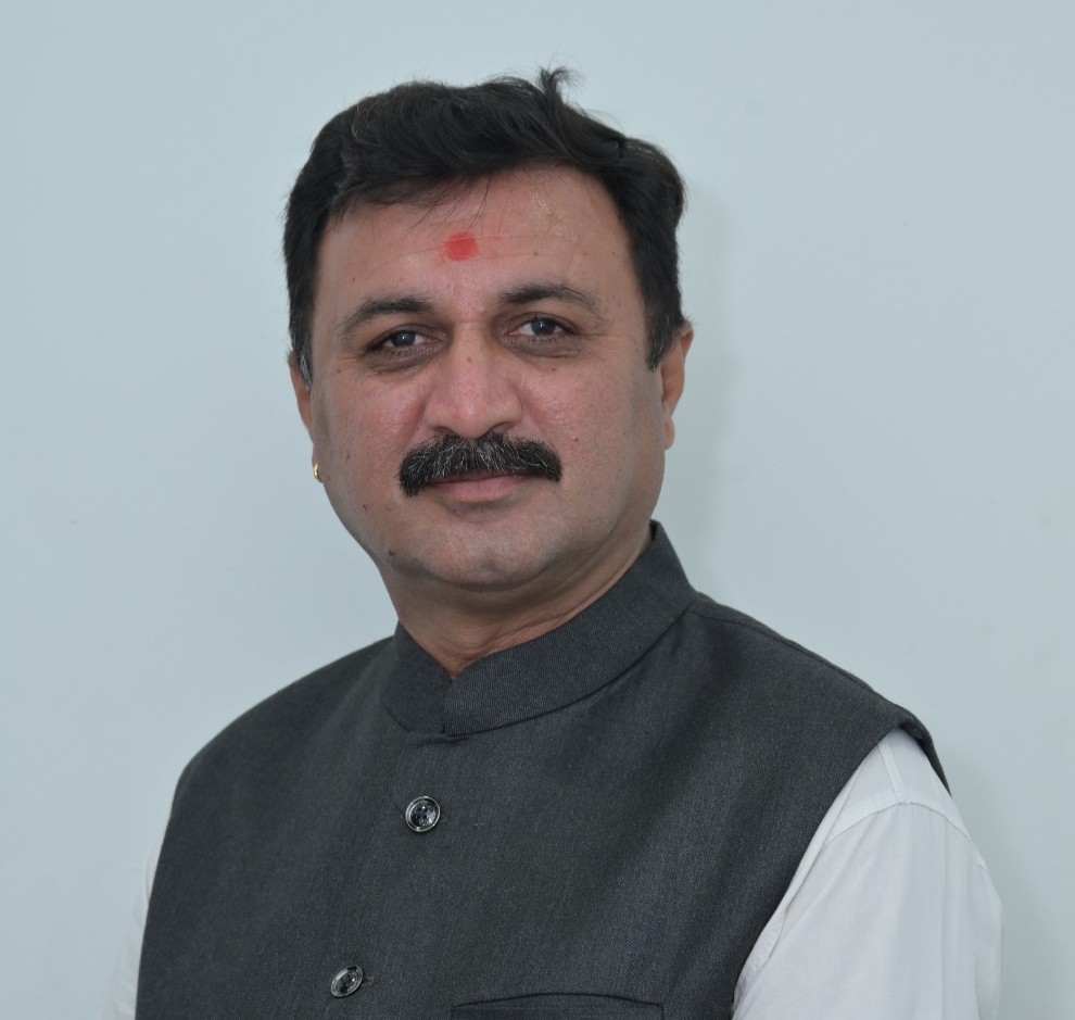 શ્રી રતિભાઈ ધીરૂભાઈ ભાખર
